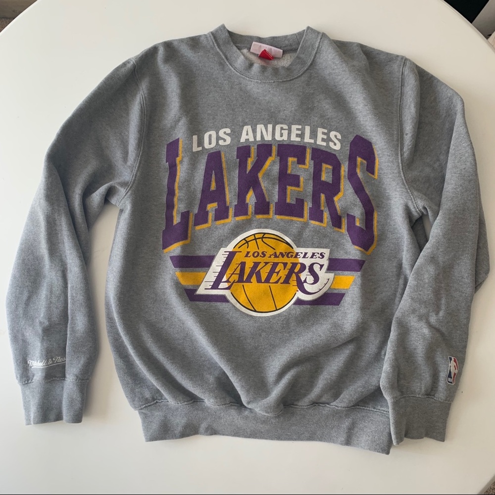 Lakers Mitchell & Ness Crewneck Sweatshirt size M